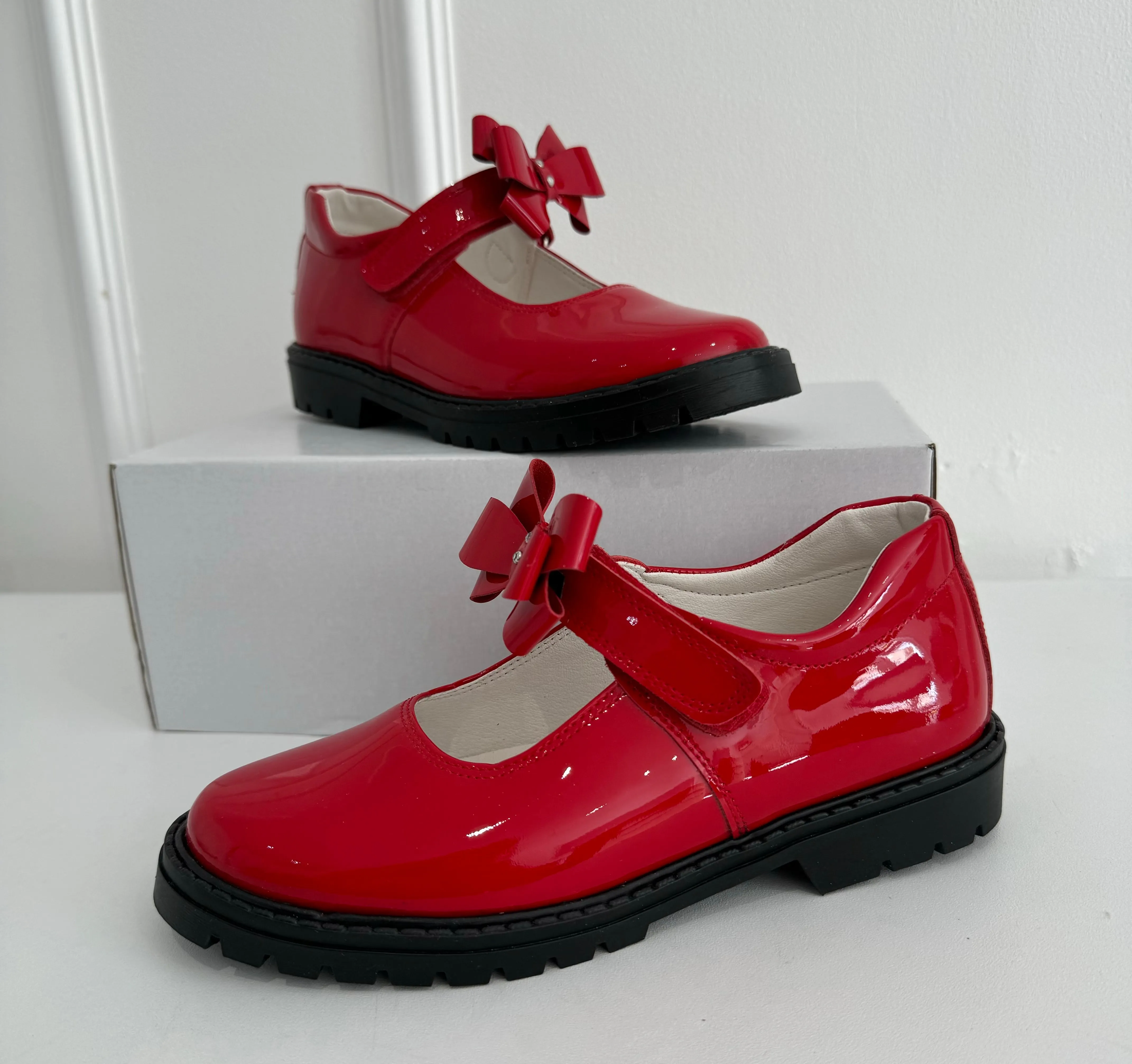 6258 Red School Shoe  - Chunky