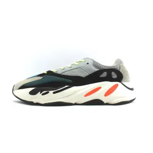 ADIDAS YEEZY BOOST 700