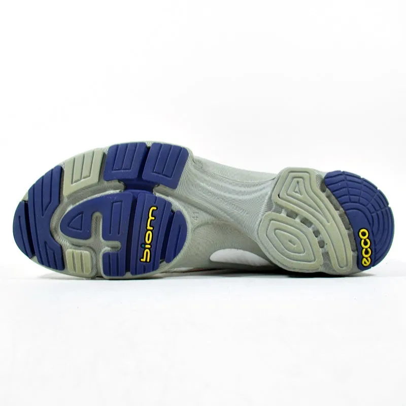 ECCO Performance Train