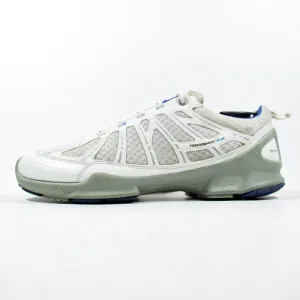 ECCO Performance Train