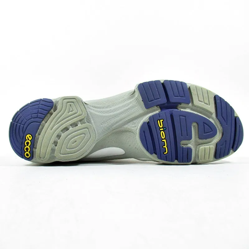 ECCO Performance Train
