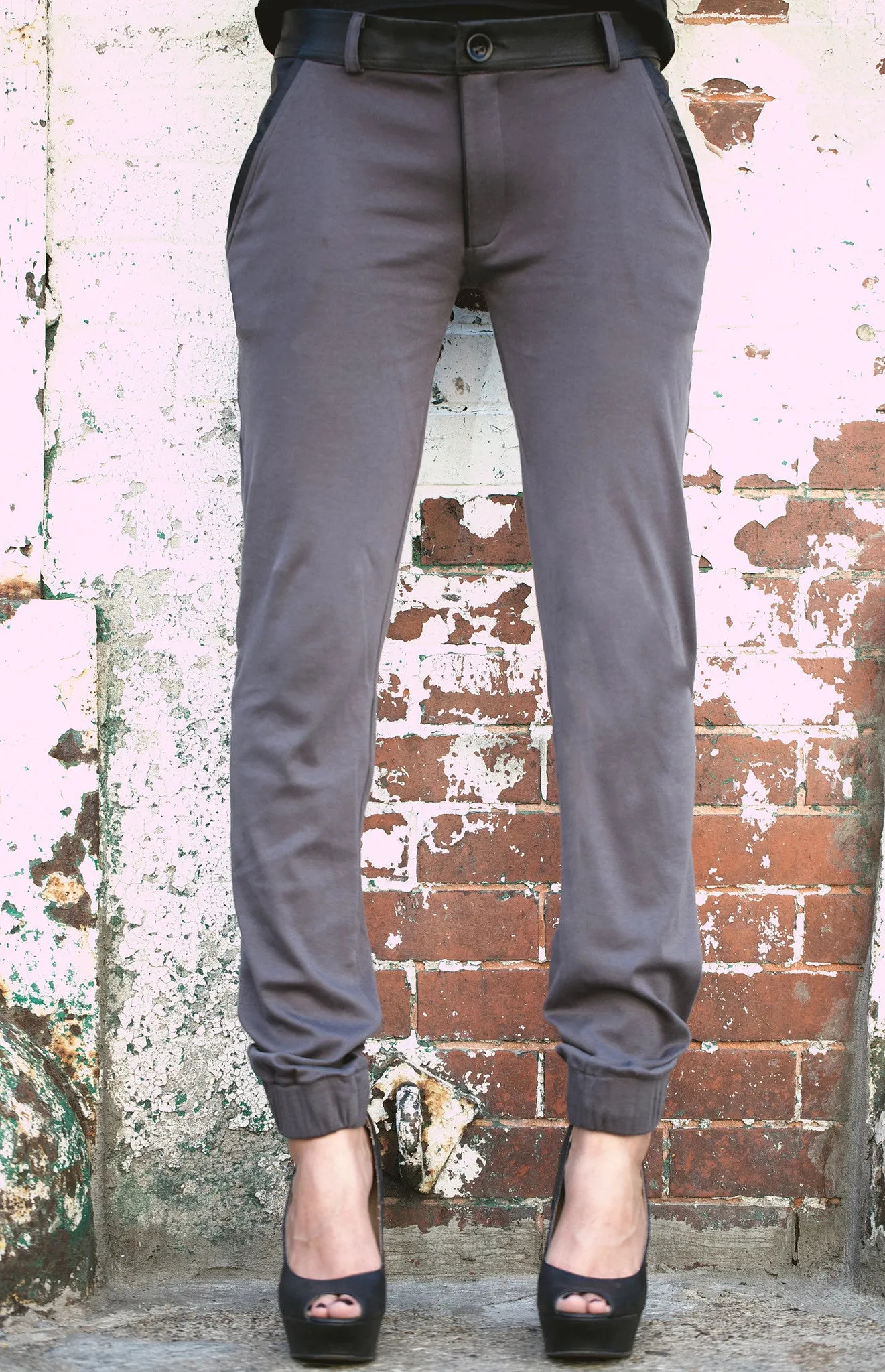 Egyptian Cotton Track Pant w/leather