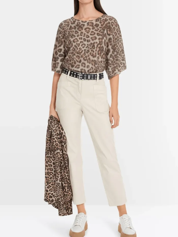 Marc Cain Sports Women's FRANCA Feminine Fit Trousers In Stone YS 81.38 W27 Col 183