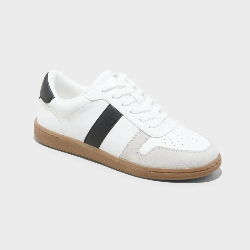 New - Universal Thread Women's Low Top Lace-Up Fashion Sneakers Memory Foam Insole Fit