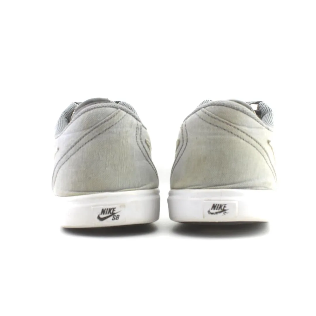 NIKE CHECK