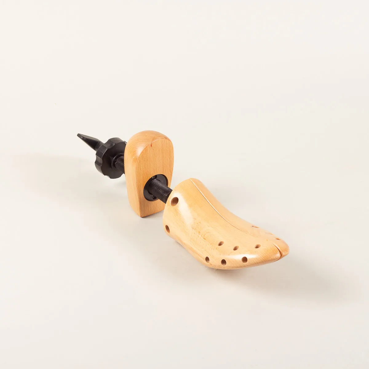 Shoe stretcher