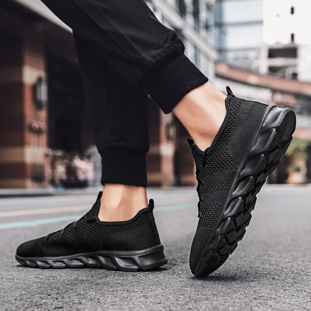 Size 47 Men's Shoes 2020 Summer Flying Mesh Amazon Cross-border Students Leisure Couples Shoes