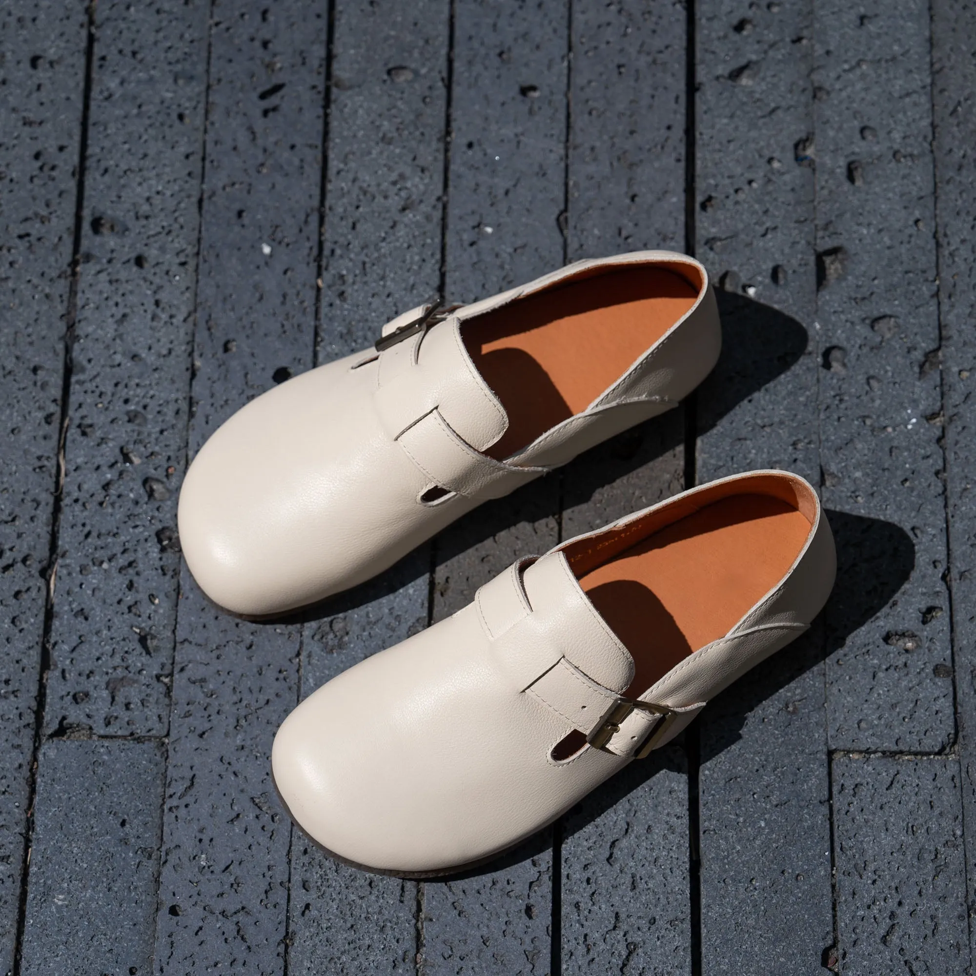 Soft Leather Flat Slip on Loafers for Women Buckle-fastening Monk Shoes in Beige/Apricot/Black