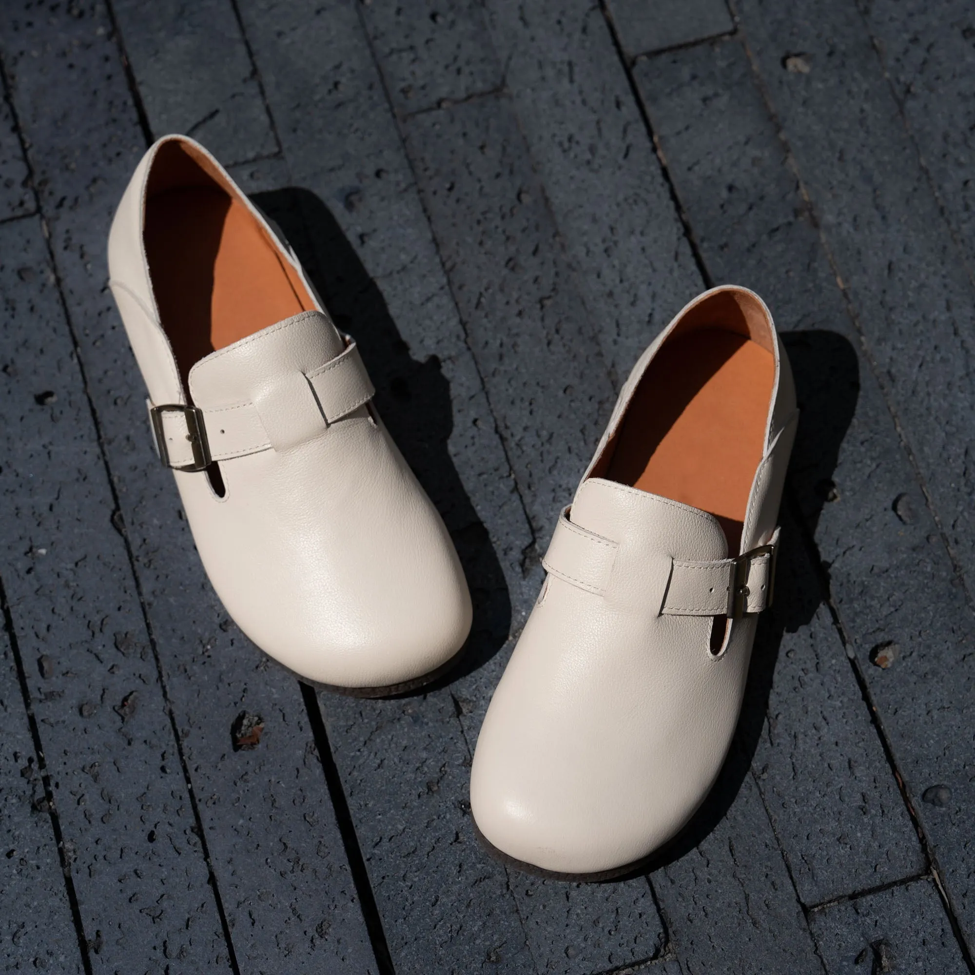 Soft Leather Flat Slip on Loafers for Women Buckle-fastening Monk Shoes in Beige/Apricot/Black