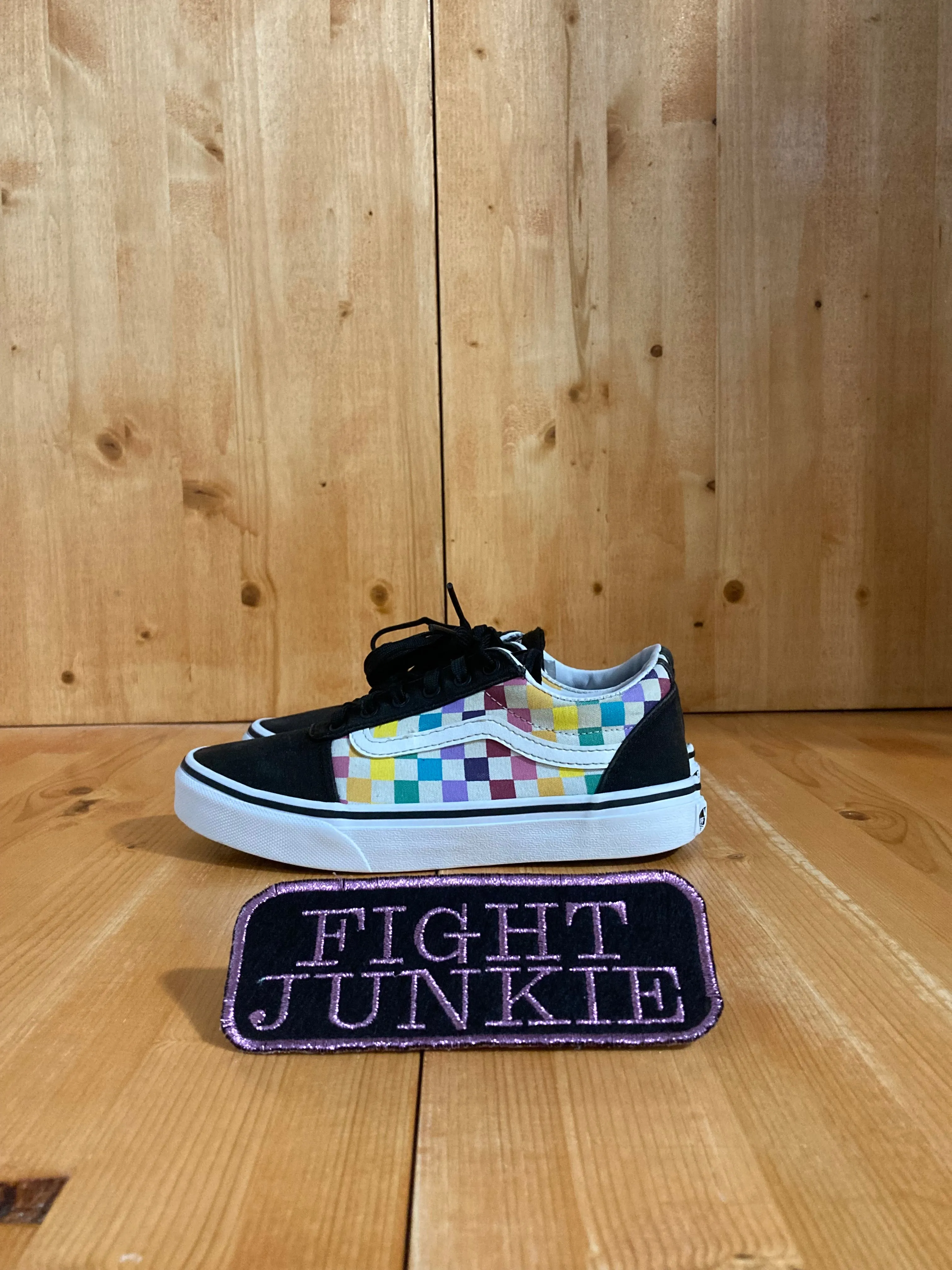 VANS OLD SKOOL CHECKERBOARD Youth Size 2.5 Canvas Skateboarding Shoes Sneakers
