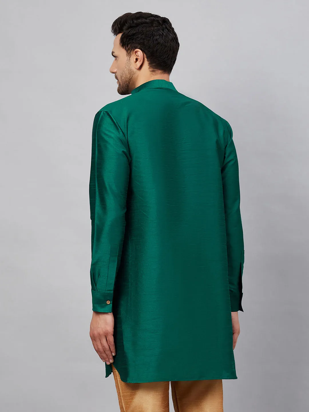 VM By VASTRAMAY Men's Green Silk Blend Curved Kurta