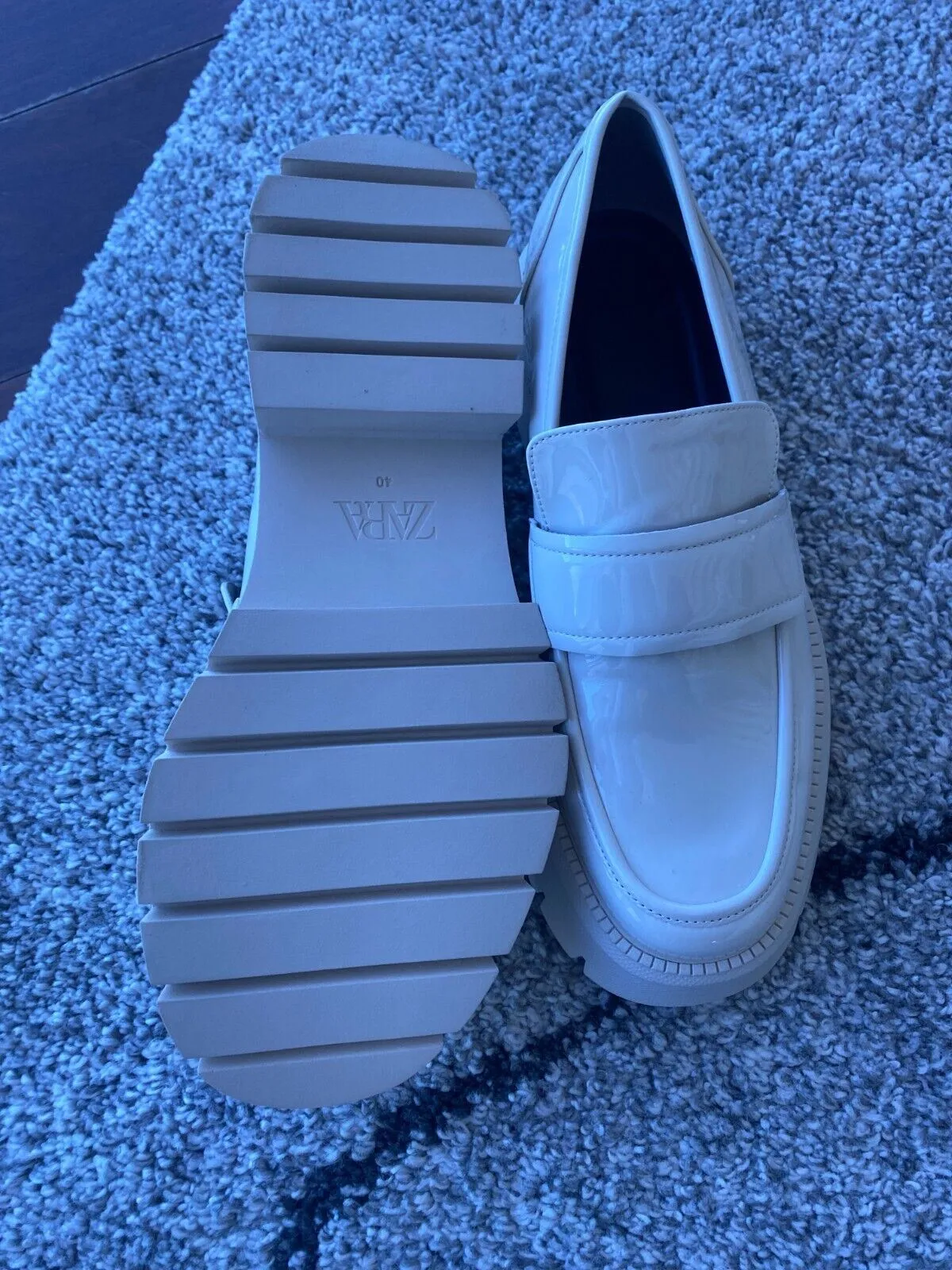 ZARA Faux Patent Loafers w/ Track Soles | Off White, Size 40, NEW